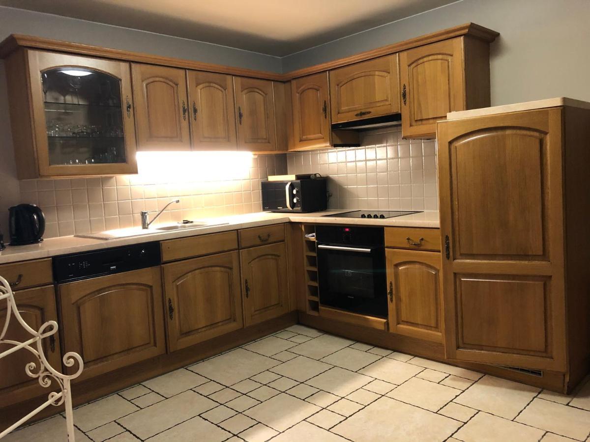 Au Coeur Des Collines, Charmette Villa Ellezelles Bagian luar foto