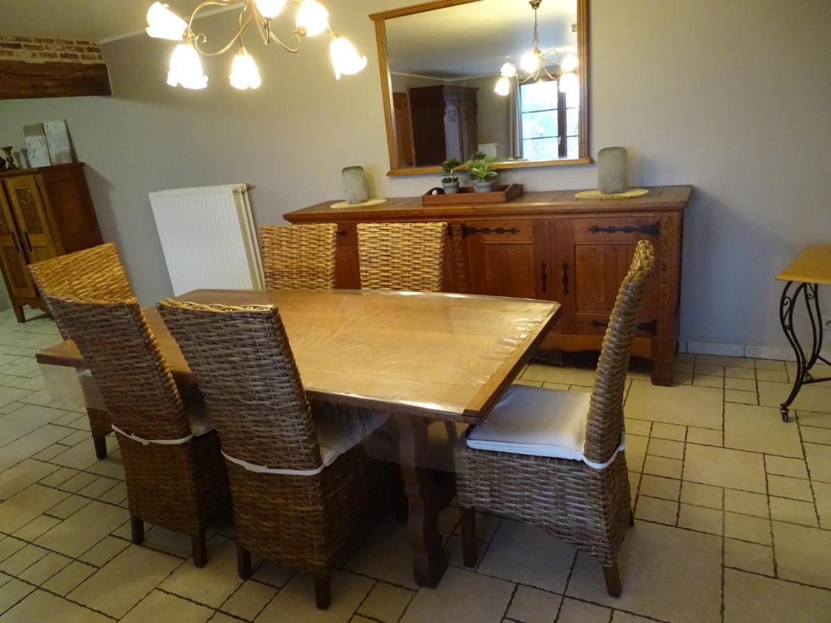Au Coeur Des Collines, Charmette Villa Ellezelles Bagian luar foto